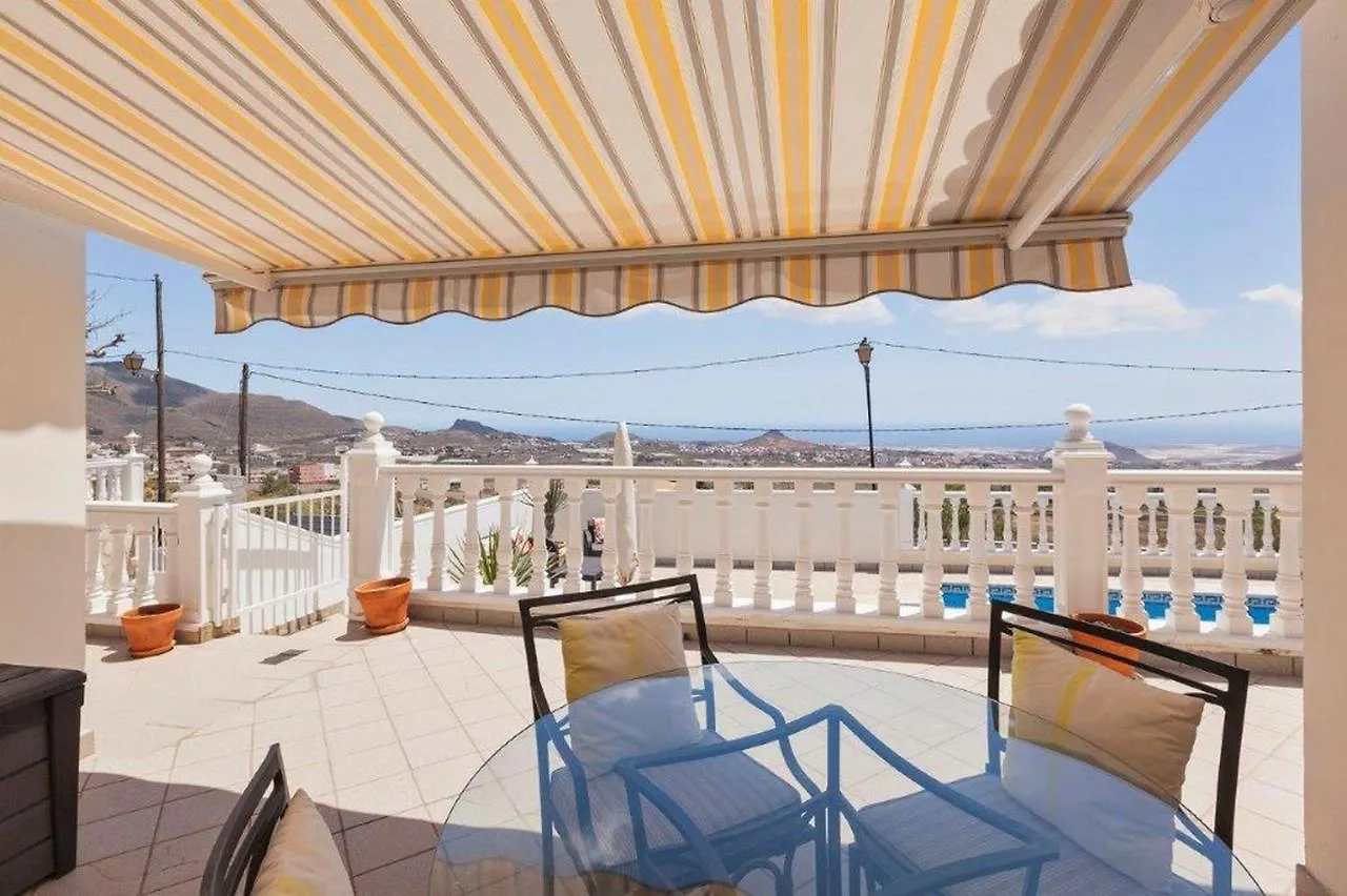 Villa Montanaアロナ スペイン
